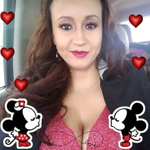 Meet your Posher, Lourdes